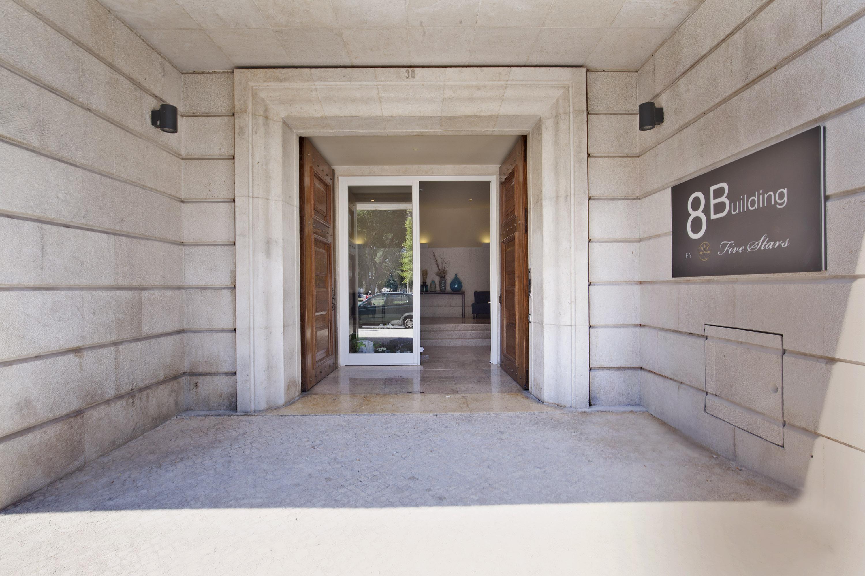 Lisbon Five Stars Apartments 8 Building Exterior photo